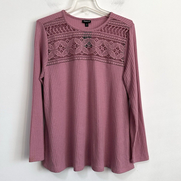 TORRID Popover Top 0 Large Crochet Yoke Mauve Pink Long Sleeve Tee Waffle NEW - Picture 1 of 11